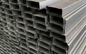 Read more about the article Mengenal Baja Ringan Palembang dan Ciri Khasnya